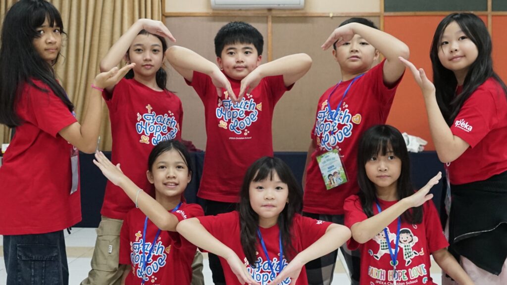 retreat elementary the new me