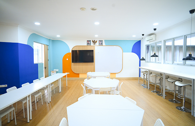 Junior High Common Room