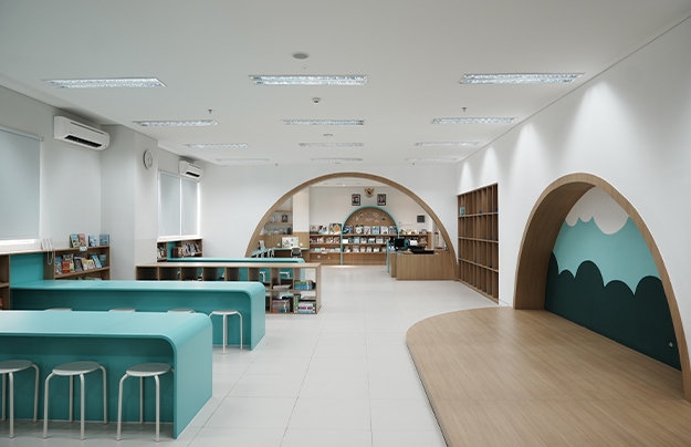 Kindergarten & Elementary Library
